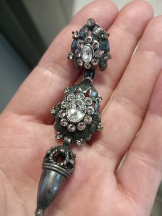 Conjunto Baturra Pendientes y Sofocante