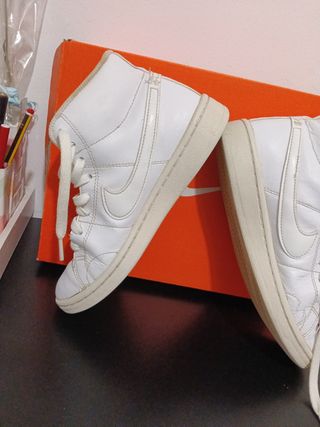 Zapatillas Nike Botita Niña Talla 36
