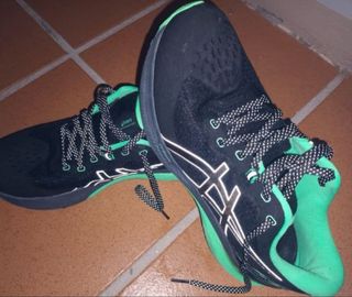 Asics Kayano Running Negro y Verde Talla 42.5