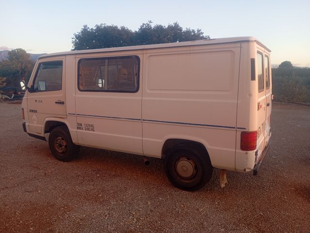 Mercedes-Benz MB 120 1990