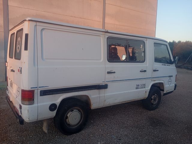 Mercedes-Benz MB 120 1990