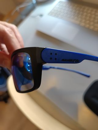 Gafas de sol Arnette negras