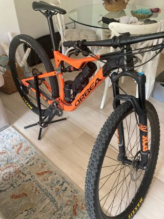 Bicicleta Orbea Oiz H10 Naranja