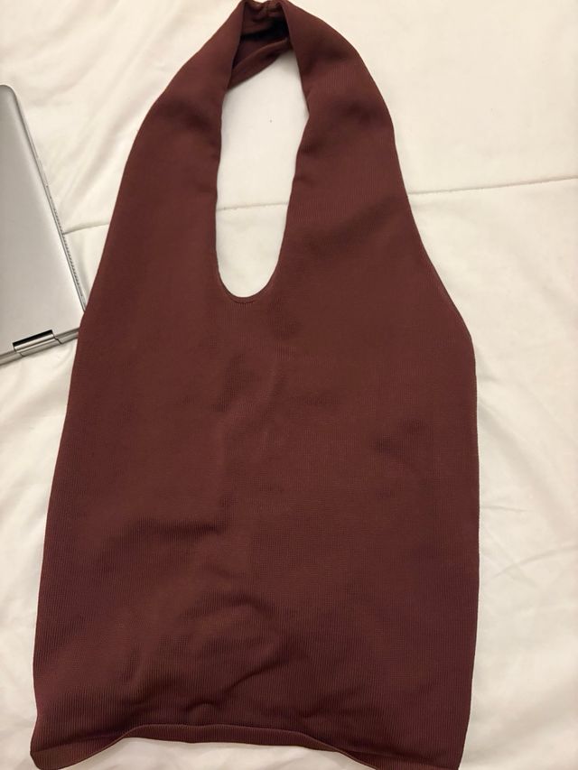 Top Zara granate espalda abierta