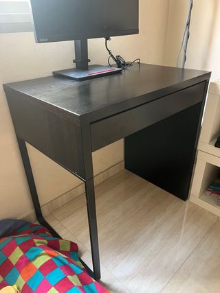 Mesa Escritorio IKEA Negra