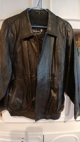 Cazadora Piel Mercapiel Talla 52. Negra