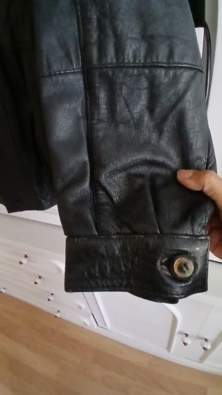 Cazadora Piel Mercapiel Talla 52. Negra