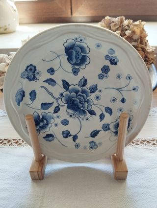 3 PLATOS INGLESES DE PORCELANA FINA