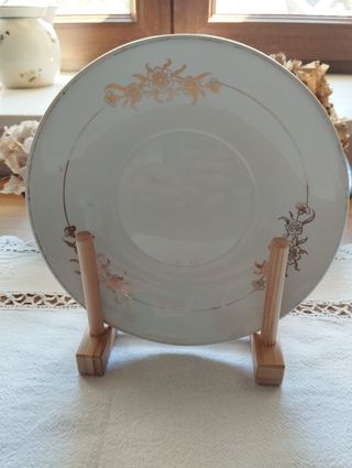 3 PLATOS INGLESES DE PORCELANA FINA