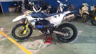 Husqvarna 701 Enduro