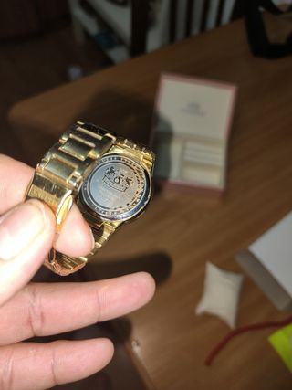 Reloj Festina Dorado