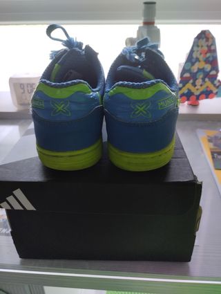 Zapatillas Munich Fútbol Sala Niño Talla 35