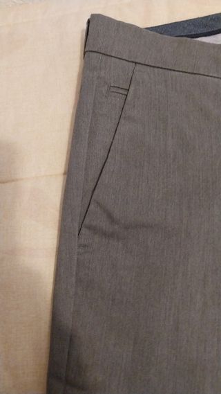 Pantalón Chino Gris