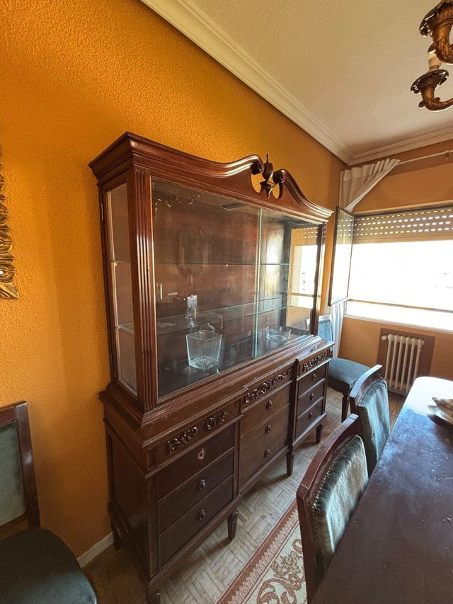 Vidriera Madera Ébano