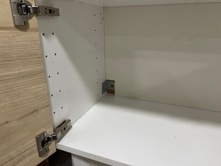 Mueble de cocina o despensa de madera