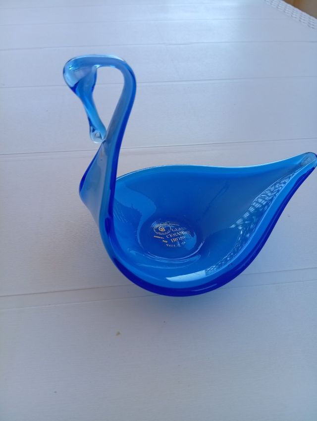 Cigno in vetro di Murano blu