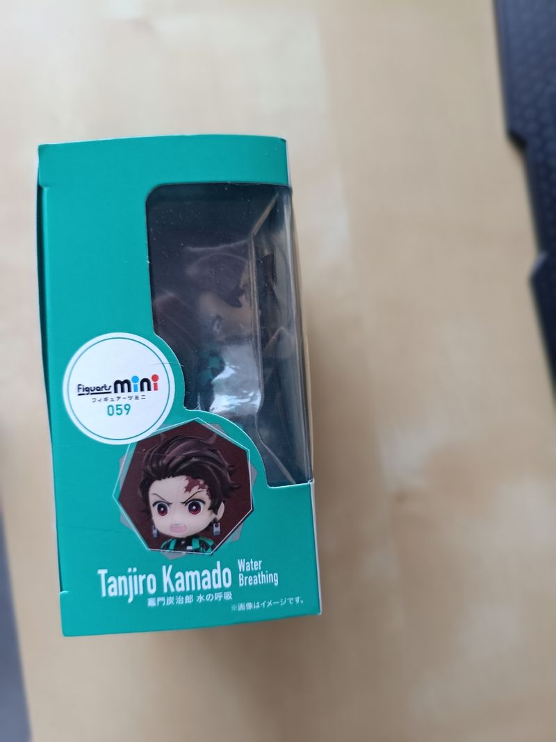 Imagen de Figuarts mini Tanjiro Kamado Demon Slayer