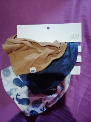 Pack 3 Baberos H&M Ballenas