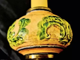 Lampada da tavolo in ottone e porcellana