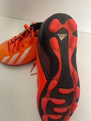Botas de fútbol Adidas F5 niño T32