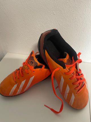 Botas de fútbol Adidas F5 niño T32