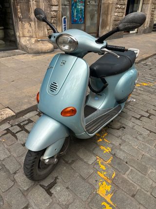 Vespa ET2 50cc - buen estado - 800€