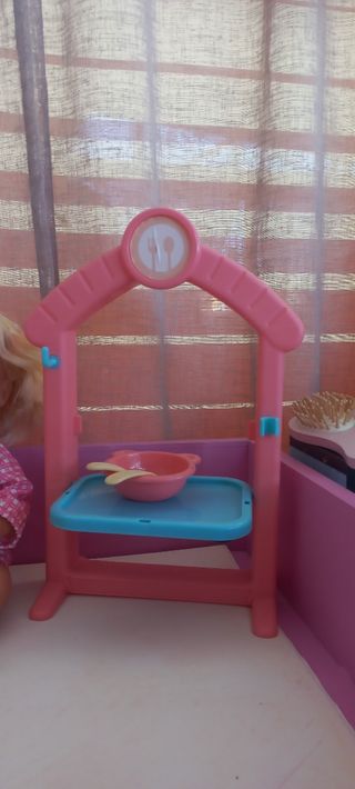 Bambola Nenuco Scuola