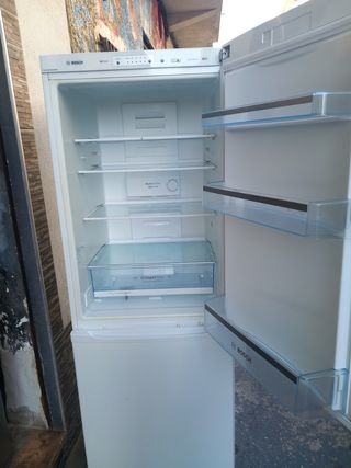 Nevera combi Bosch 1,70m