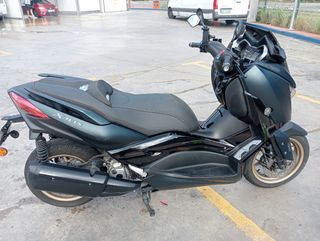 Yamaha XMAX 300 Tech MAX (2021-2022)