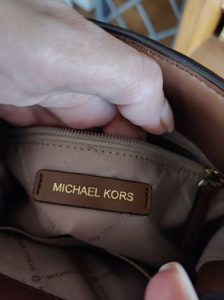 Borsa Michael Kors secchiello marrone