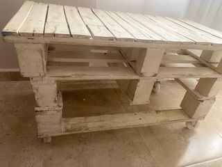 Mesa Palet color Blanco  roto con Ruedas