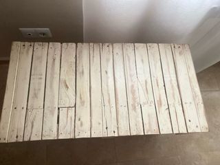 Mesa Palet color Blanco  roto con Ruedas