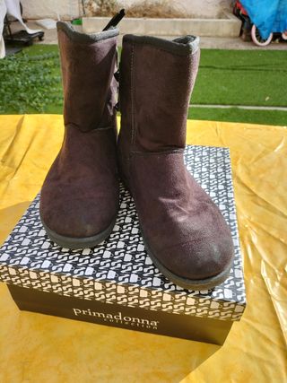 Stivaletti donna marroni n. 40