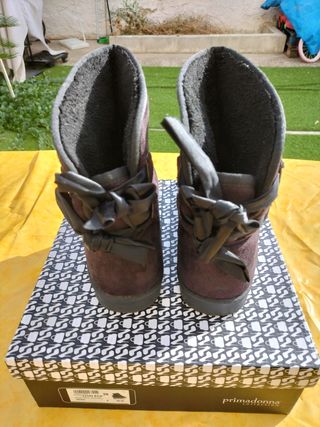 Stivaletti donna marroni n. 40