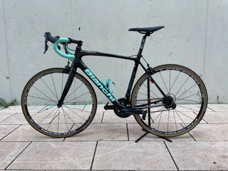 Bicicleta de Carretera Bianchi Intenso.