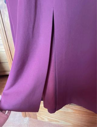 Vestido de invitada morado y rosa