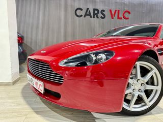 Aston Martin Vantage V8 ROADSTER. UNIDAD 1 DE 1.