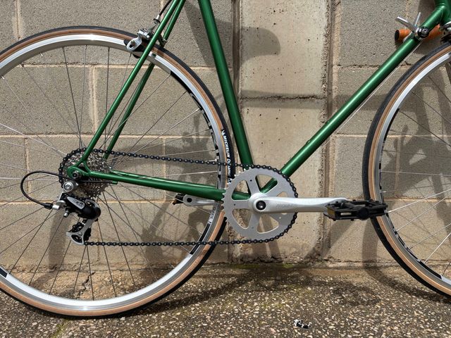 Bicicleta Clásica Restaurada Verde