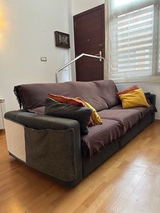 Sofa amplio con ChaiseLongue Deslizantes para Cama