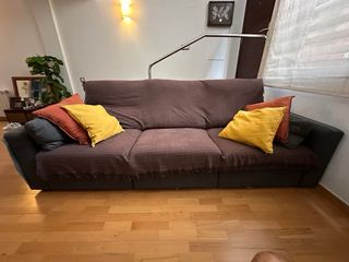 Sofa amplio con ChaiseLongue Deslizantes para Cama
