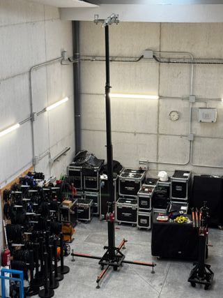 2x FENIX ELV 230/5 - Torre Elevadora
