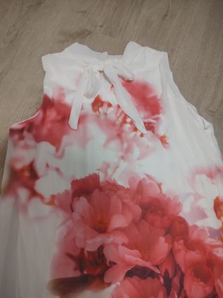 Vestido corto estampado floral forrado