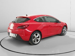 Opel Astra Sportive