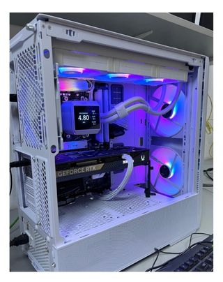 PC Gaming RTX 5070 Ti Ryzen 7 9800X3D