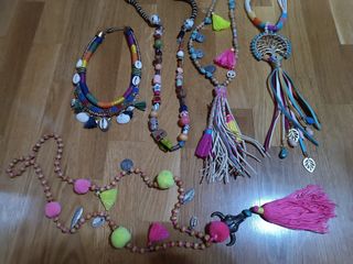 Collares artesanales conchas y abalorios