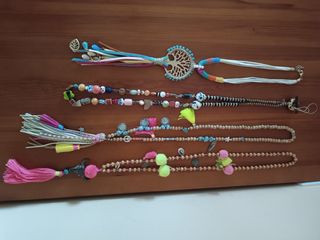 Collares artesanales conchas y abalorios