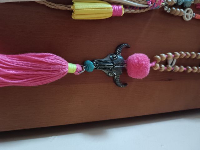 Collares artesanales conchas y abalorios