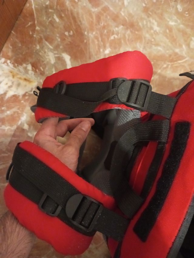 Mochila portabebés senderismo