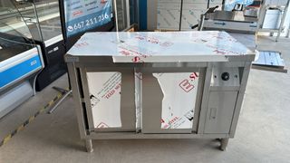 Mesa de trabajo caliente 2 puertas