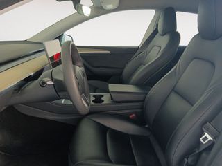 Tesla Model Y RWD